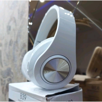 هدفون حرفه ای مدل B39
