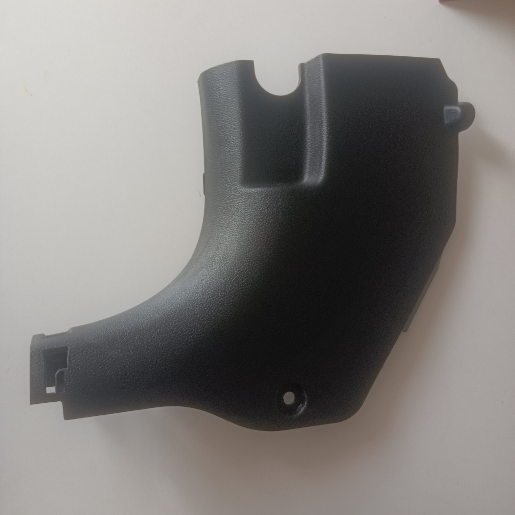 قاب فلاپ کنار رکاب درب جلو سوناتا LF هیبرید چپ (فابریک کره در حد نو) 85823C1000 (قاب کنار پا سوناتا)
