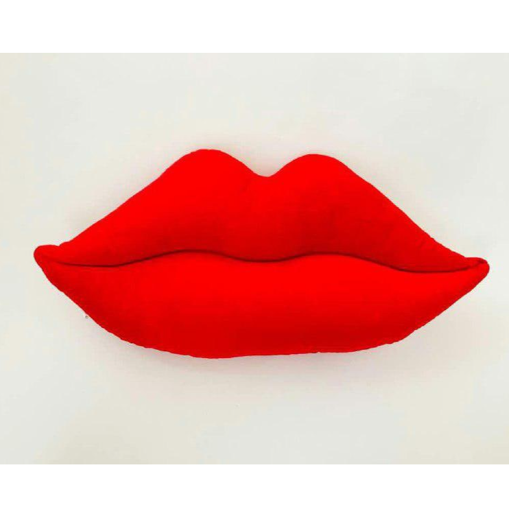 بالش عروسکی لب سایز42×28