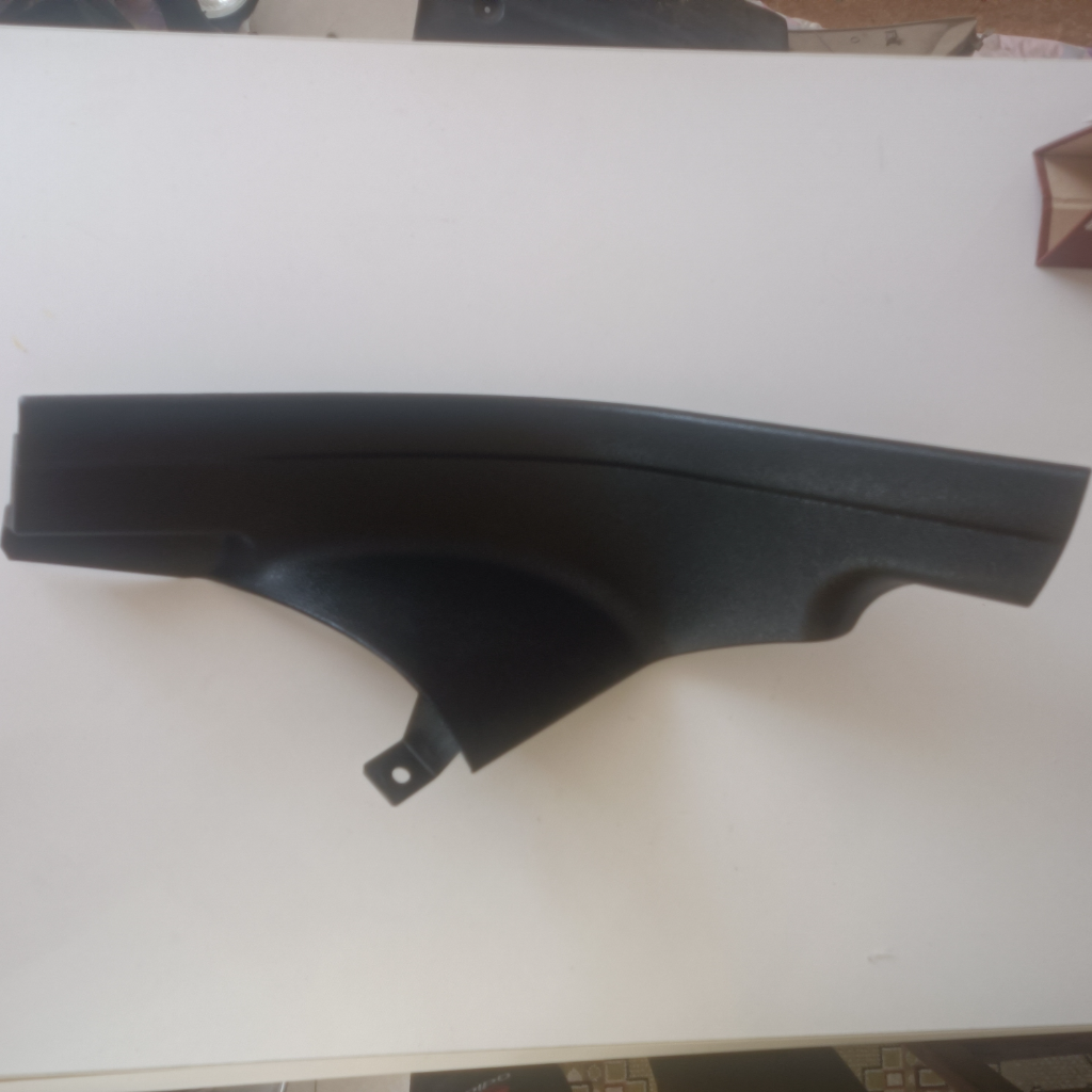 قاب رکاب داخلی بی ام و X3 X4 عقب سمت چپ (در حد نو) 9175049
