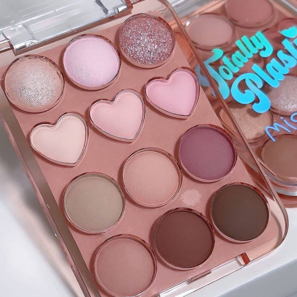پالت سایه چشم Totally Plastic | Miss Lara