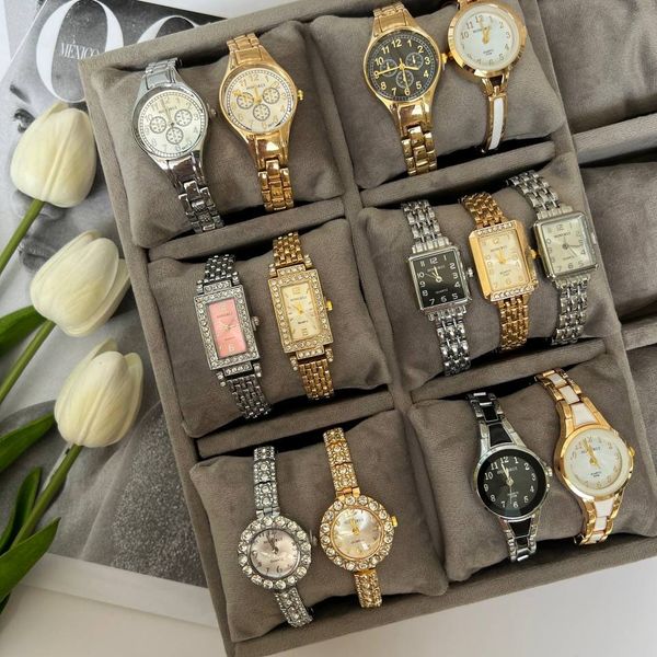 ساعت هانگری مربع