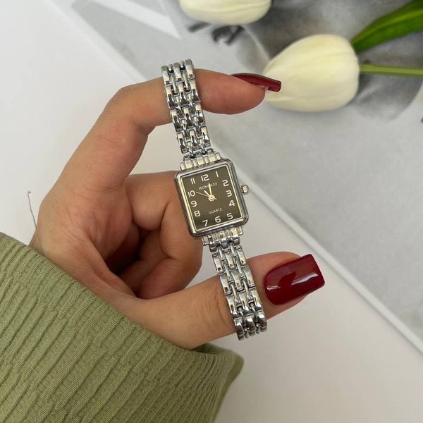 ساعت هانگری