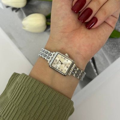 ساعت هانگری