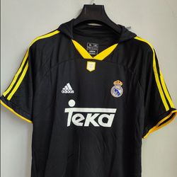 کیت کلاسیک رئال مادرید 1999