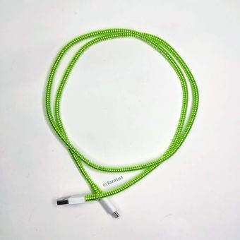 محافظ کابل و هنذفری صدفی