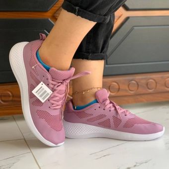 کتونی استوک اروپایی زنانه برند کریویت پیازی زیره سفید