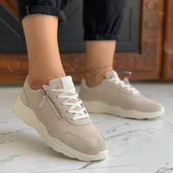 کتونی زنانه استوک کرمی بغل زیپ