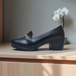 کفش زنانه| قسطی | ارسال رایگان | با ضمانت | مدل 481 رنگ مشکی