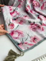 روسری نخی قواره 140 نخ گلوریا مدل رز