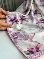 روسری نخی قواره 140 نخ گلوریا مدل زنبق