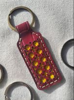 جاکلیدی چرم افکتی قرمز