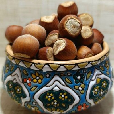 فندق ایرانی باپوست،بسته500گرمی،تازه و توپر و ارگانیک