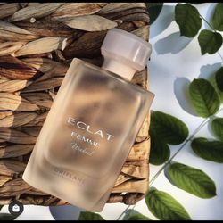 ادوتویلت زنانه اکلت فمه ویکند اوریفلیم اصل