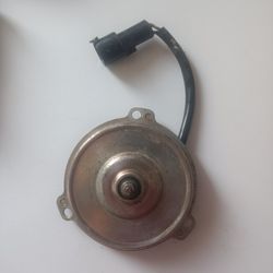 موتور فن کولر پراید و تیبا و کوئیک ( موتور فن کنداسور پراید)
