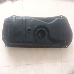 باک بنزین پراید 131/132/111 یورو 4 (آب بندی شده آماده نصب) (در حد نو)