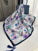 روسری نخی قواره 140 نخ گلوریا مدل آبرنگ