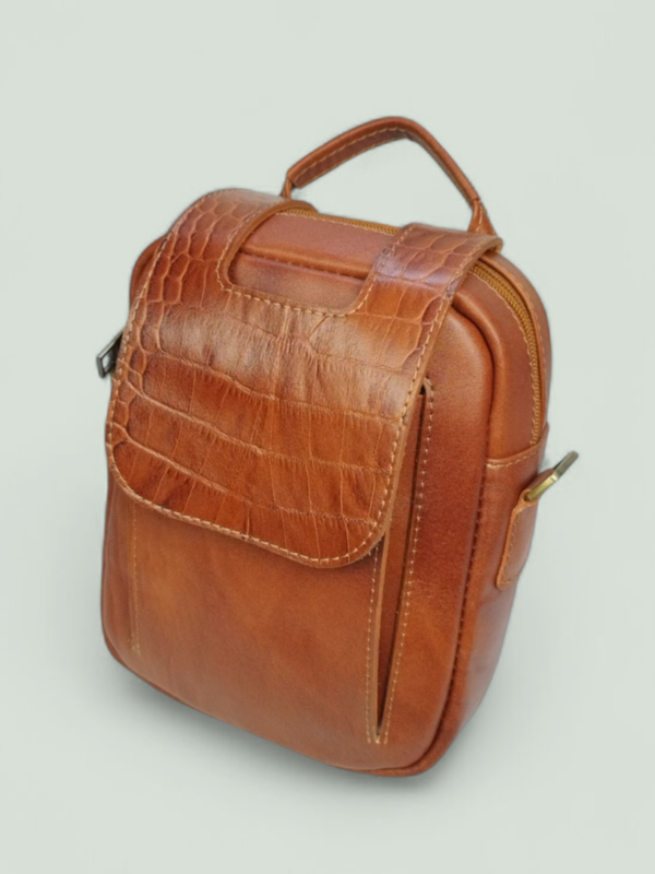 کیف دوشی چرم طبیعی مدل اسپرت