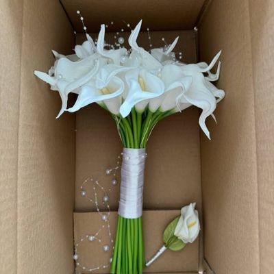 دسته گل عروس مصنوعی شیپوری لمسی 15 شاخه