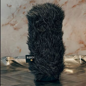 پوشش میکروفون RØDE DeadCat – حذف نویز باد با کیفیت حرفه‌ای