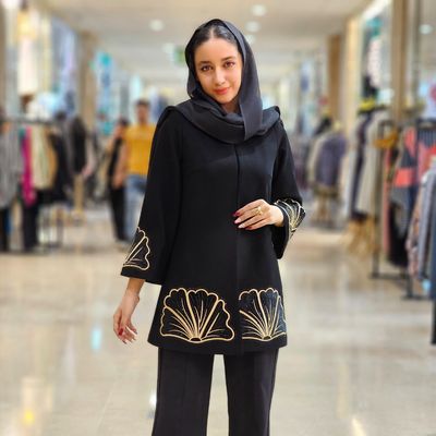 مانتو ساناز