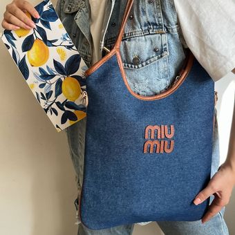 کیف میومیو وارداتی