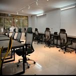 صندلی اختصاصی ماهانه