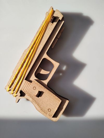 پازل چوبی دکوراتیو تفنگ