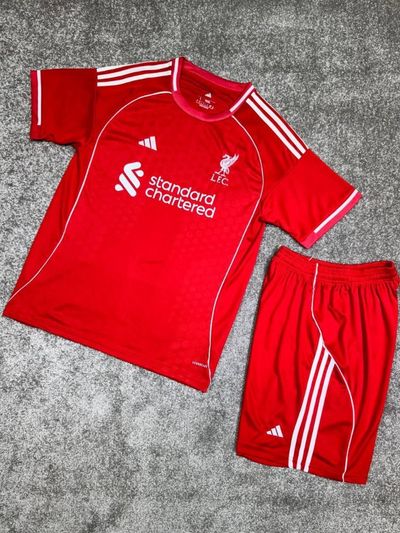 کیت اول لیورپول 2025/26 تیشرت با شورت