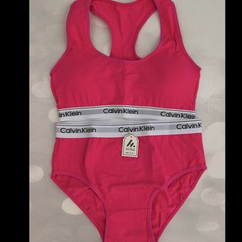 ست CKنیم تنه وشورت