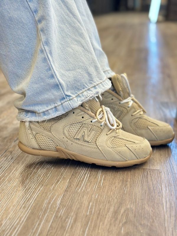 کتانیNBمیو میو