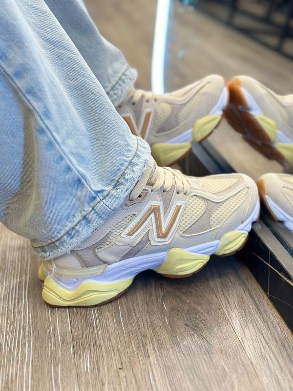 کتونی نیوبالانس ❤️