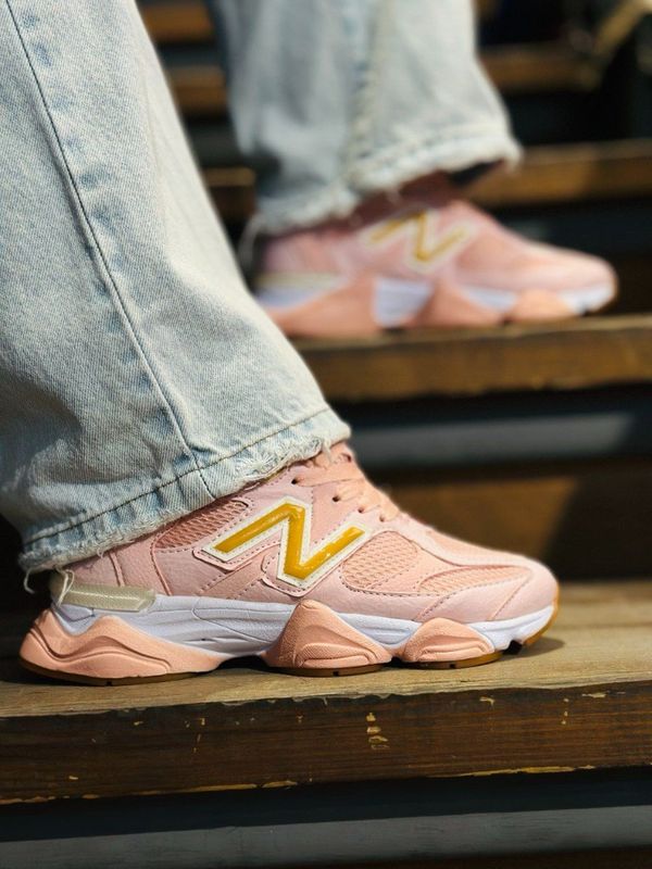 کتونی نیوبالانس ❤️