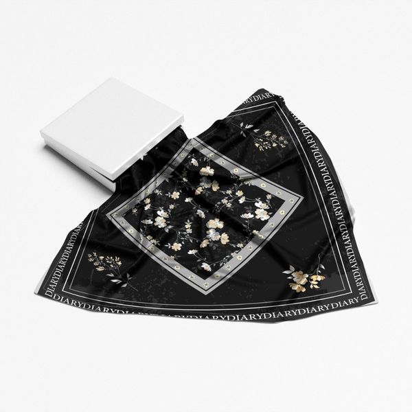 روسری طرح گل زنبق مشکی  رنگ