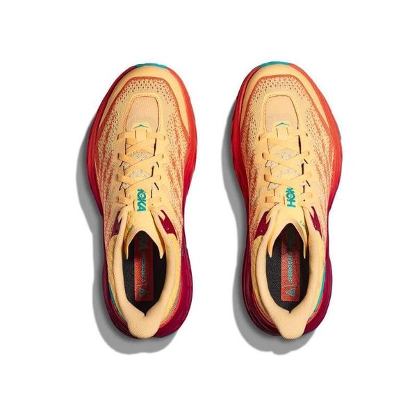 HOKA Speedgoat 5 orange