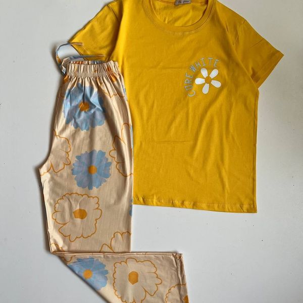 ست راحتی تیشرت شلوار انیمیشنی * زنانه