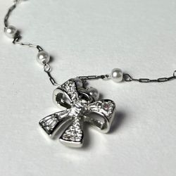 گردنبند گوی و پاپیون دخترانه