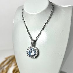 گردنبند طرح الیور وبر زنانه