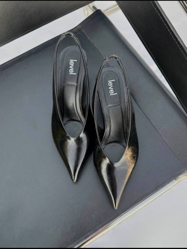 مجلسی پشت باز