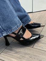 صندل مجلسی پرادا