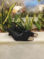 مجلسی میو میو