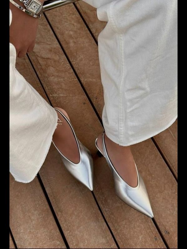 مجلسی پشت باز