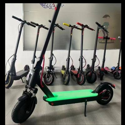 اسکوتر برقی ایستاده