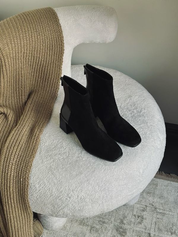 نیم بوت مخملی