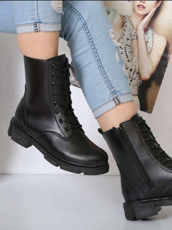 نیم بوت ساده زنانه