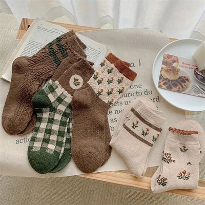 جوراب ساقدار طرح گل