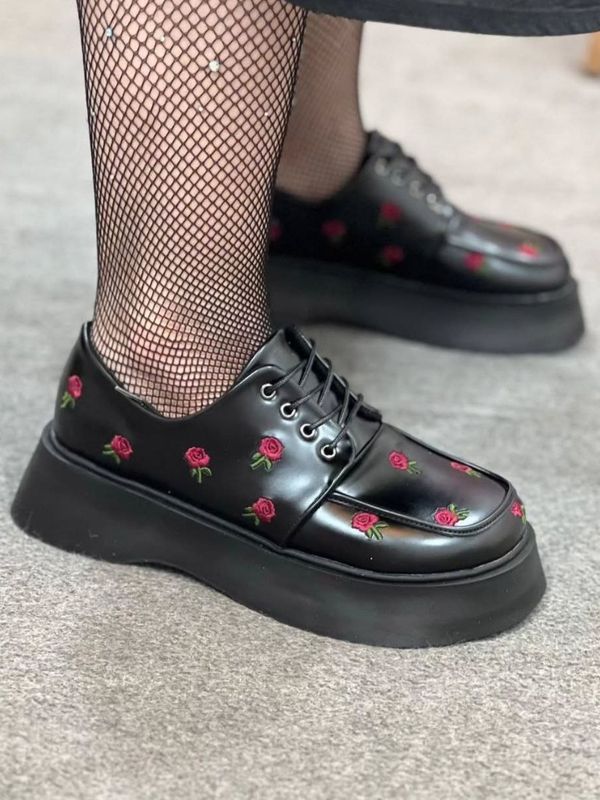 لوفر گل ریــز🌷