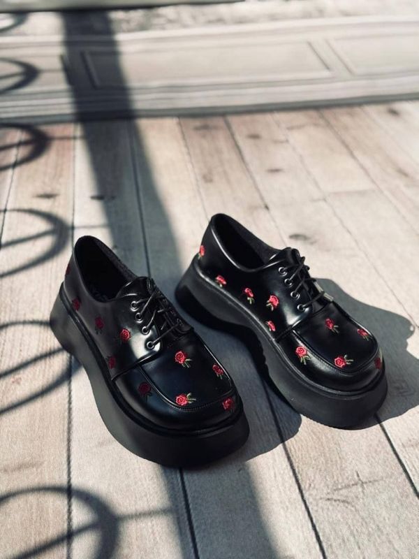 لوفر گل ریــز🌷