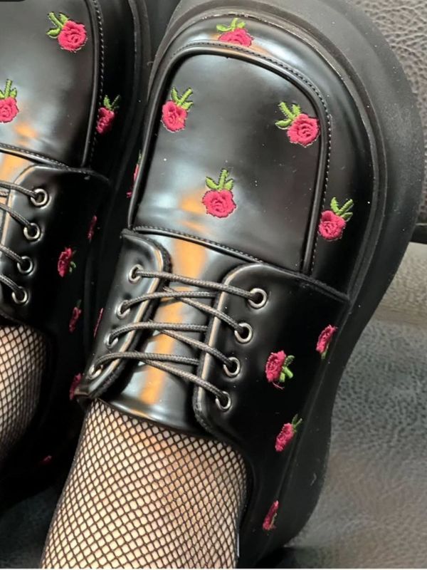 لوفر گل ریــز🌷