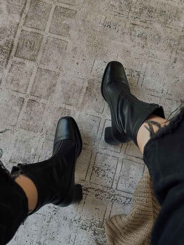 نیم بوت خوکی زیبی